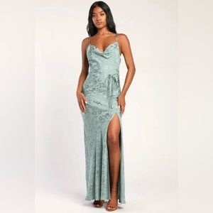 NWT Lulus Floral Flirtations Dusty Sage Satin Floral Jacquard Maxi Dress